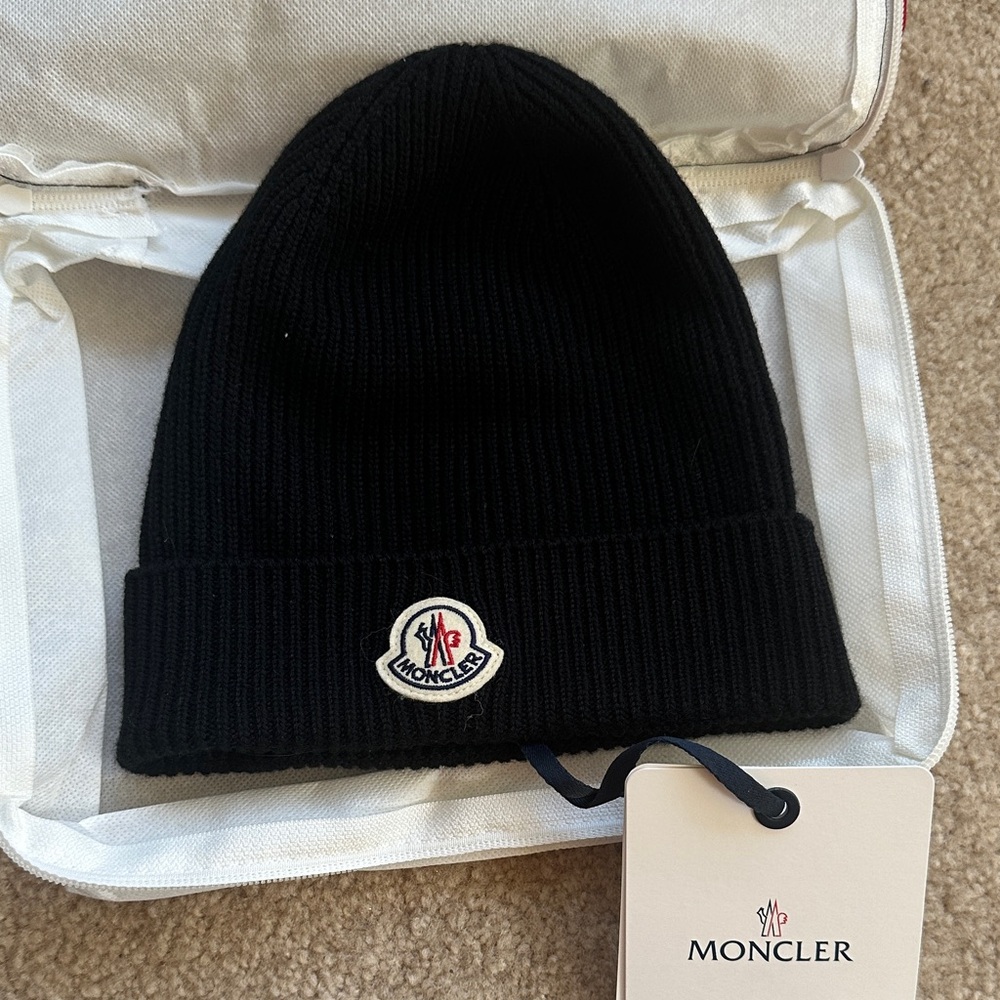 Moncler Classic Black Knit Beanie